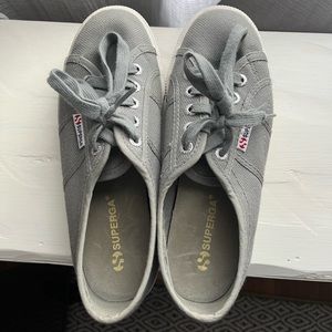 SUPERGA Women’s Platform Sneaker